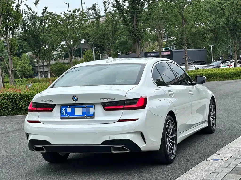 BMW 3 Series 320 Li M Sport Package