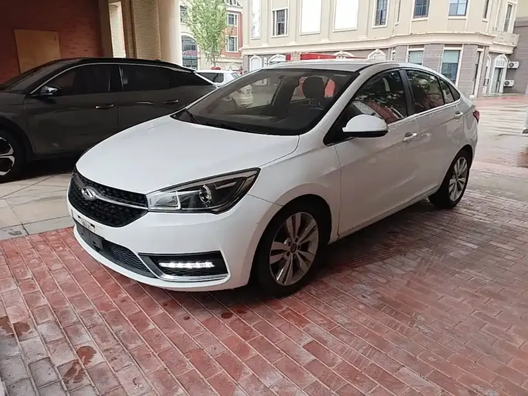Chery Arrizo 5 1.5 L CVT Leading Trend