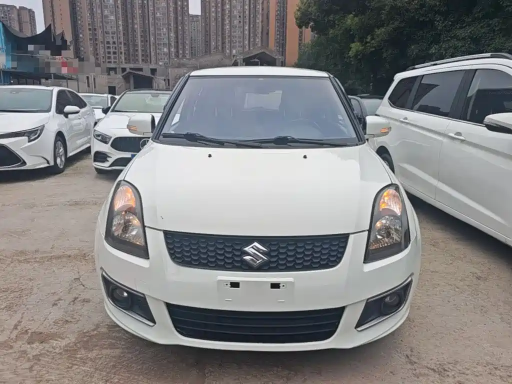 Swift 1.5 L Auto Standard