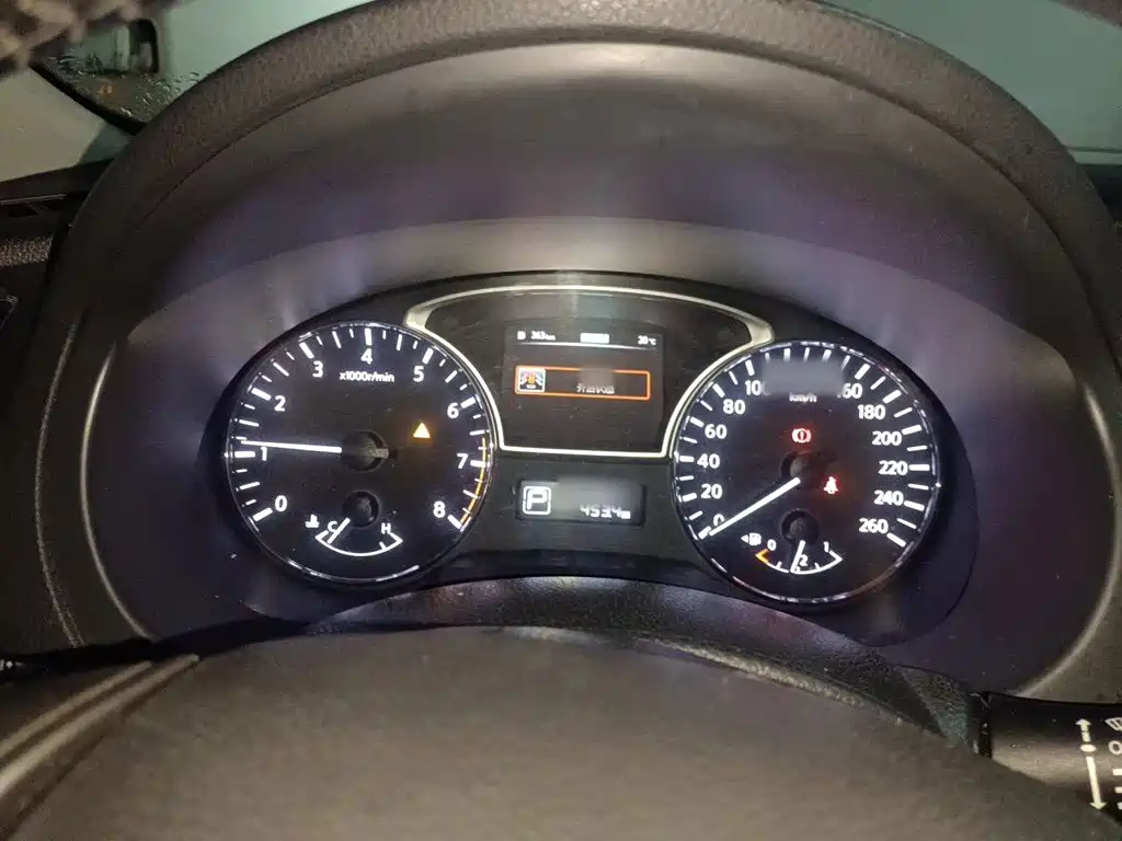 Teana 2.0 L XL Upper Tech