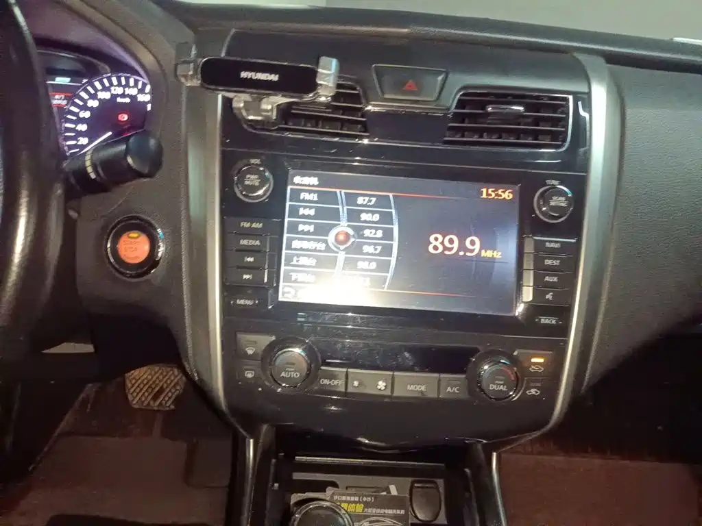 Teana 2.0 L XL Upper Tech