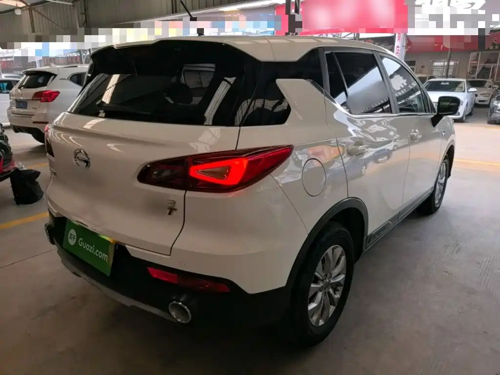 GAC Trumpchi GS3 传祺GS3 2019款 235 T 手动舒适版
