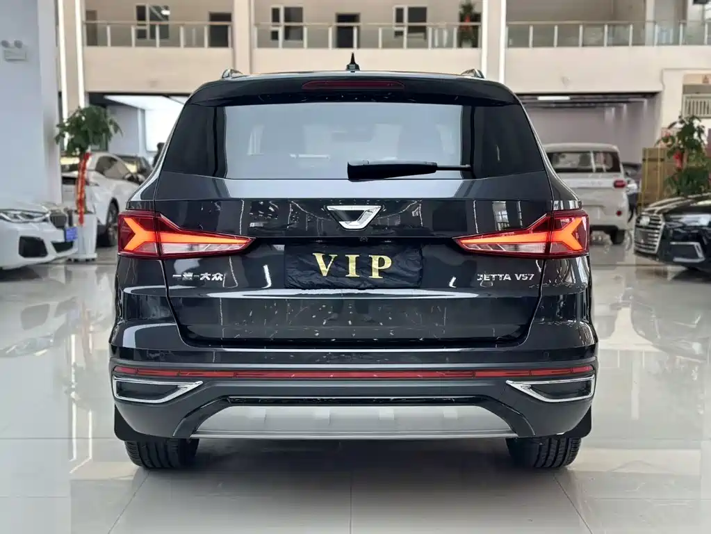 Jetta VS7 Black Sharp 1.4 T Auto Glory Pro