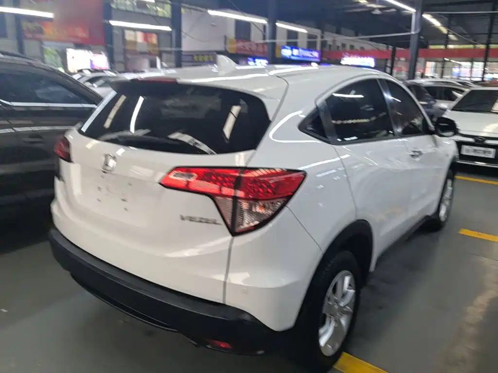 Vezel 1.5 L CVT 2 WD Comfort