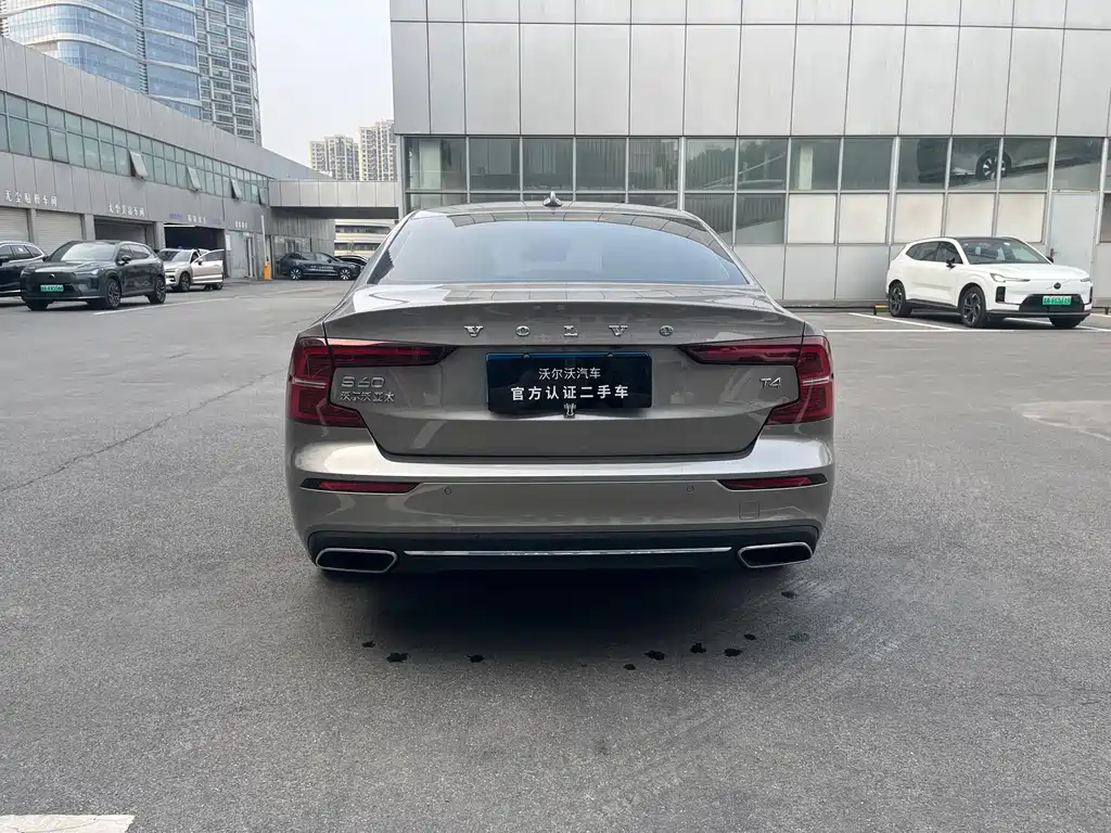 Volvo S60 T4 Smart Ease Luxury