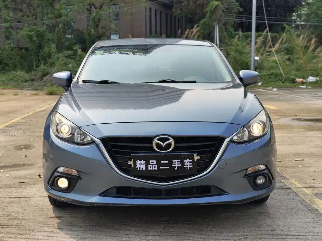 Mazda 3 Axela Sedan 1.5 L Auto Comfort