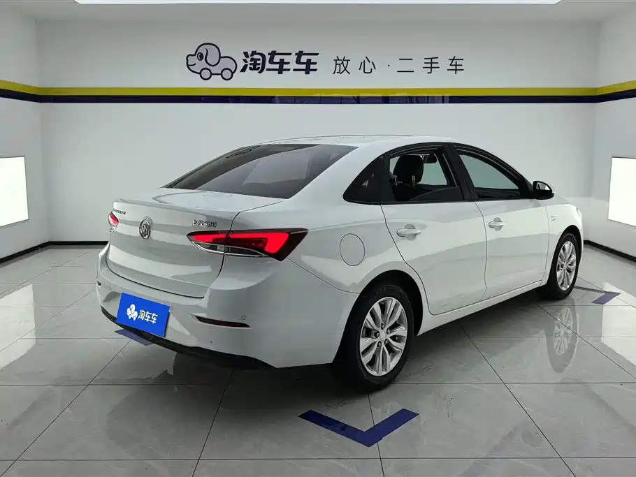 Excelle GT Facelift Exemplary 1.5 L Auto Elite