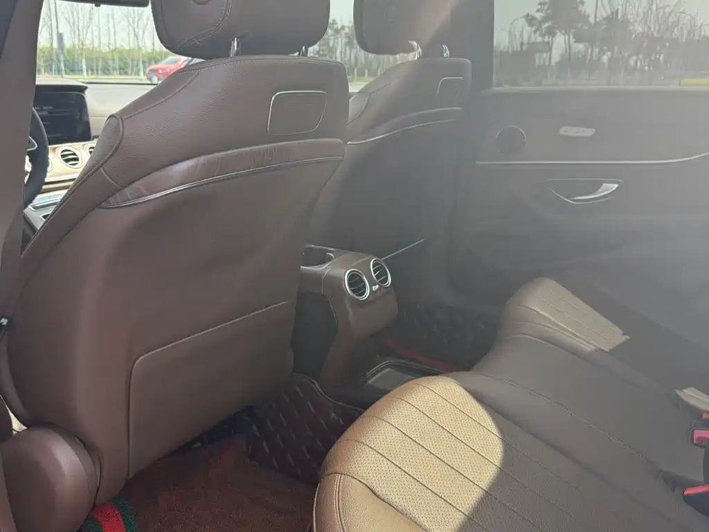 Mercedes-Benz E-Class E 200 L