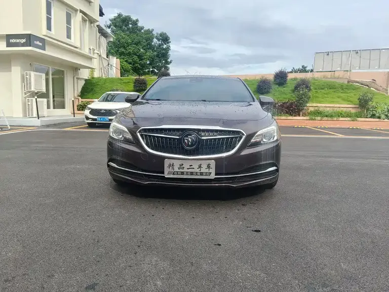 Buick LaCrosse 20 T Luxury