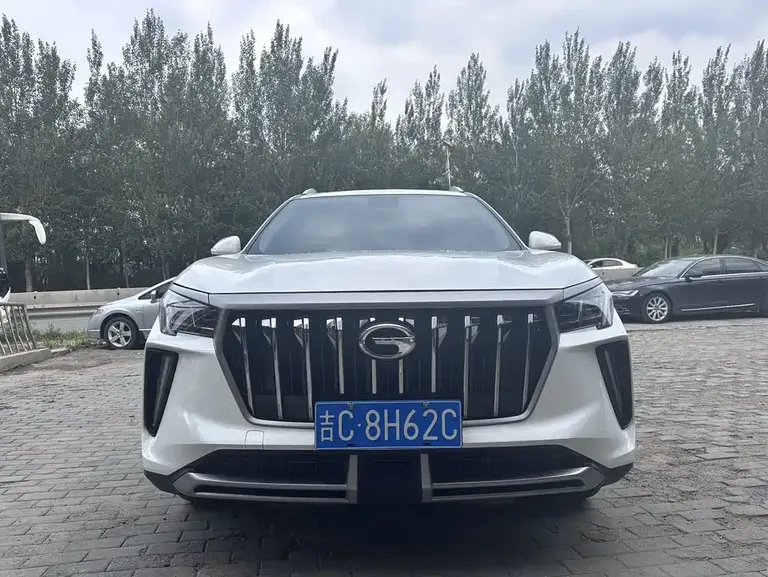 GAC Trumpchi GS4 PLUS 传祺GS4 PLUS 2022款 270 T 自动星耀版