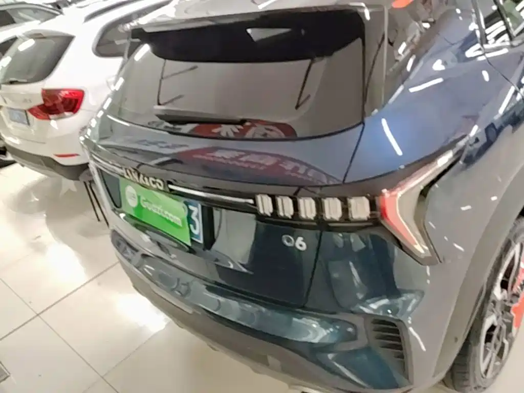 Lynk & Co 06 1.5 T Shine Halo