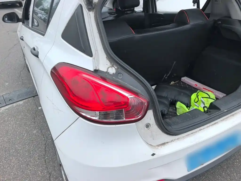 Baojun 310 1.2 L Manual Value