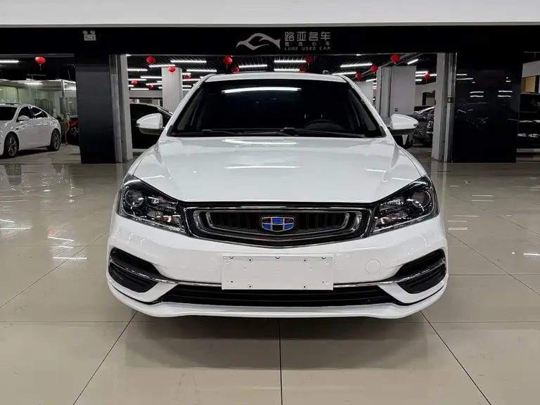 Geely Emgrand 1.5 L CVT Upward Connected