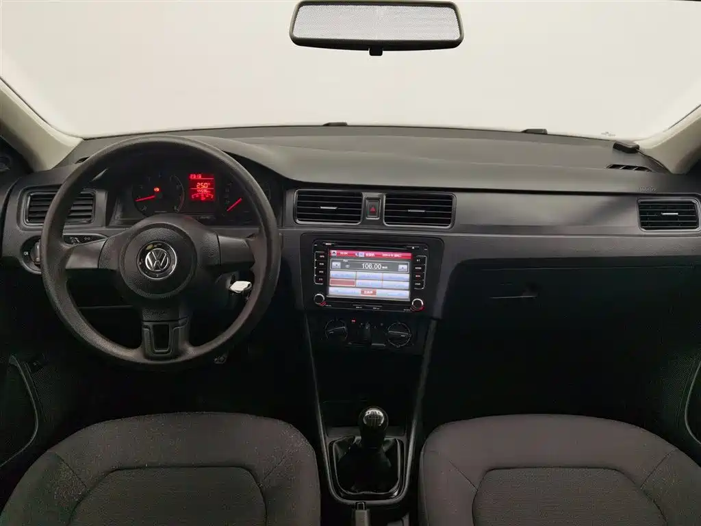Santana 1.4 L Manual Style