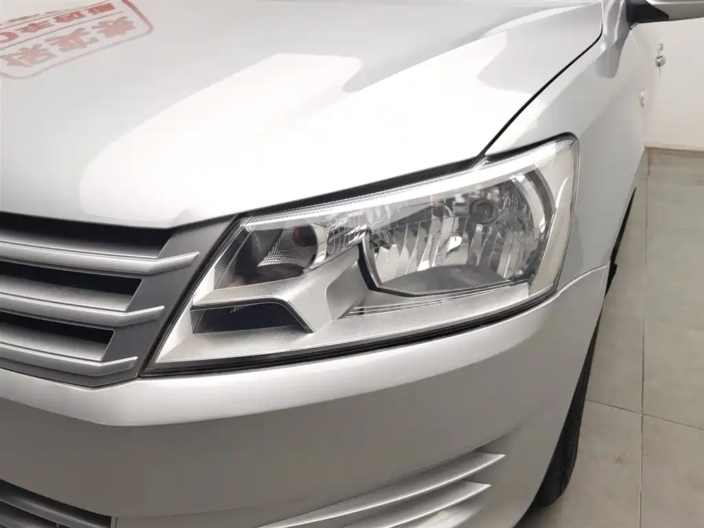 Santana 1.4 L Manual Style