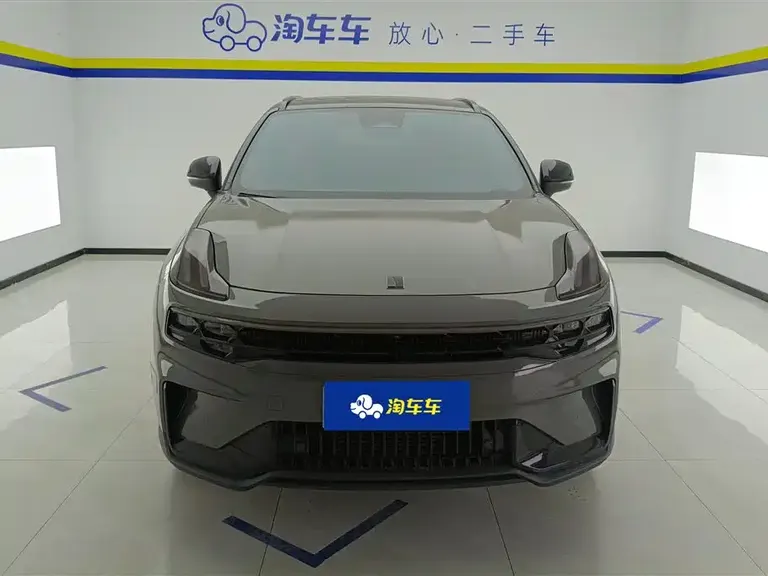 Lynk & Co 06 Remix 1.5 T Power Halo