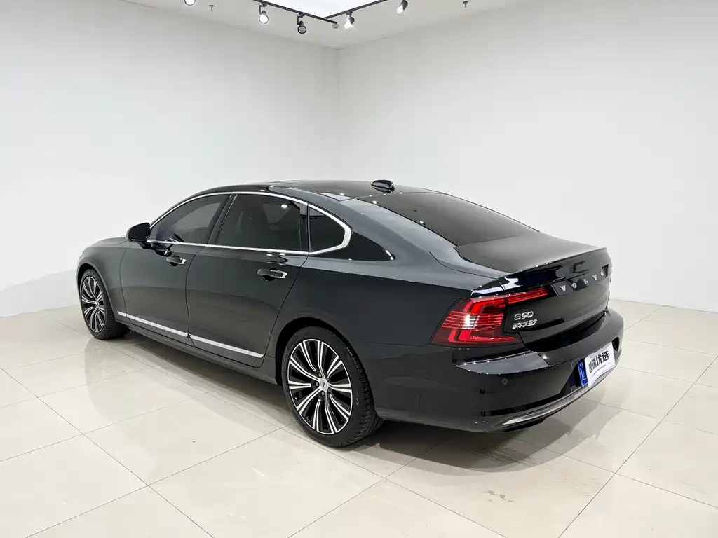 Volvo S90 B5 Smart Vision Luxury