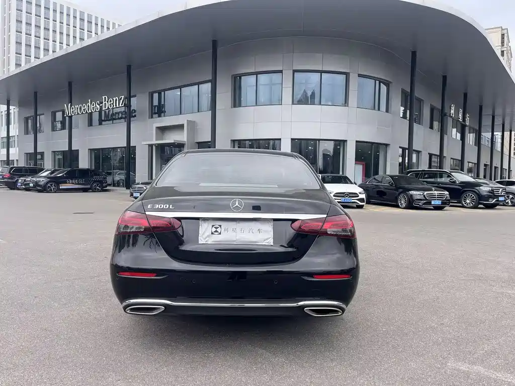 Mercedes-Benz E-Class Facelift E 300 L Luxury