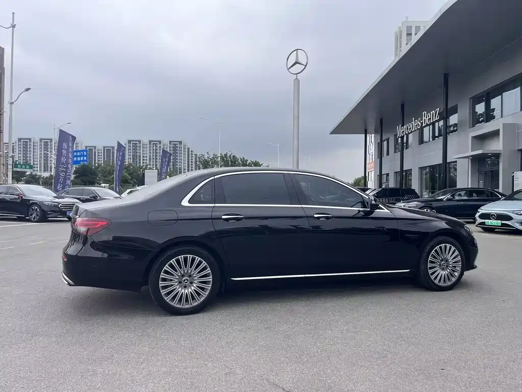 Mercedes-Benz E-Class Facelift E 300 L Luxury