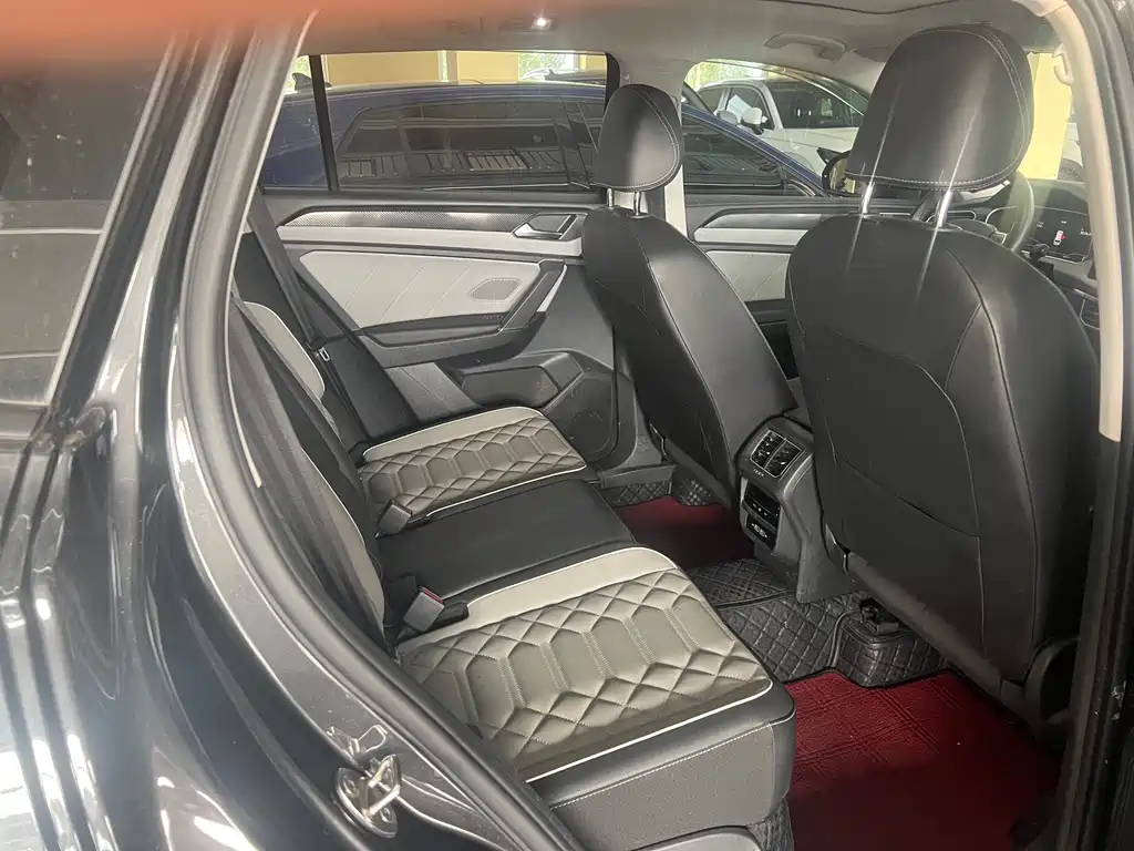 Tayron 280 TSI 2 WD Luxury Plus Advanced