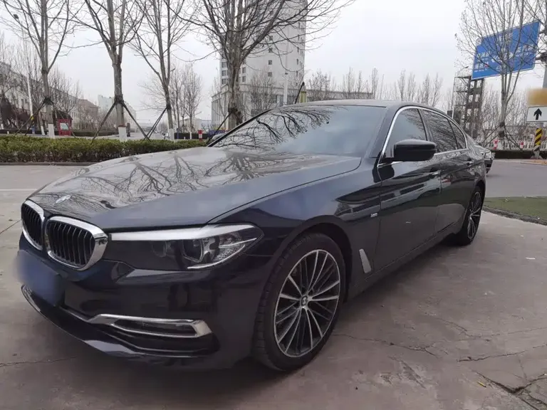 BMW 5 Series 525 Li Luxury Package