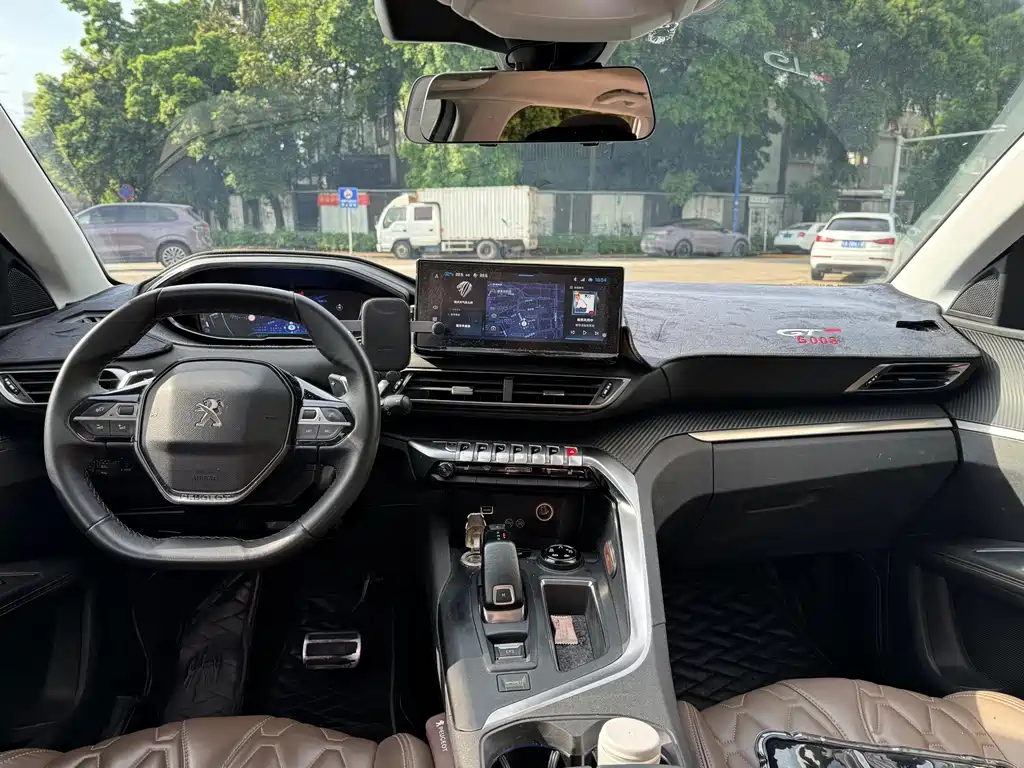 Peugeot 5008 350 THP 7-seat Elite