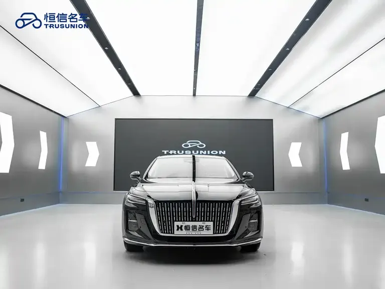 Hongqi H5 2.0 T Auto Connected Flagship