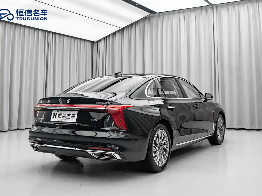Hongqi H5 2.0 T Auto Connected Flagship