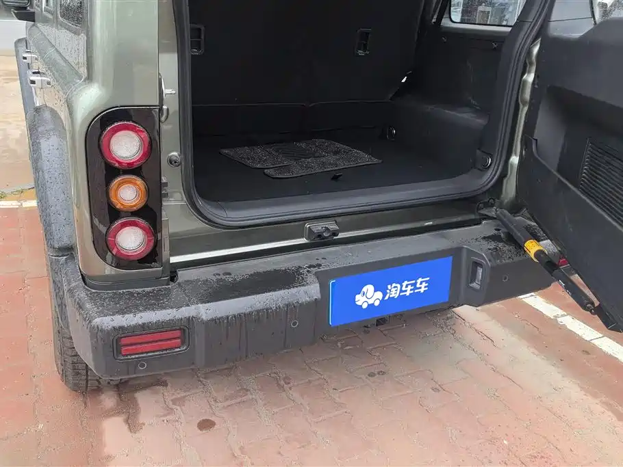 212 T01 2.0 T Diesel