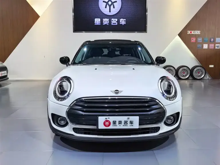 MINI CLUBMAN MINI CLUBMAN 2023款 1.5 T COOPER 经典派