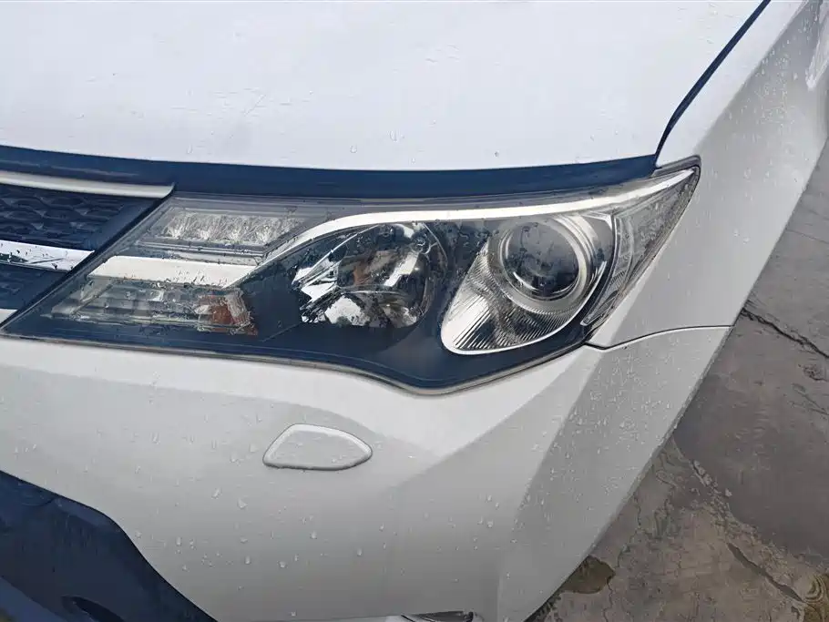 RAV4 2.5 L Auto 4 WD Elite