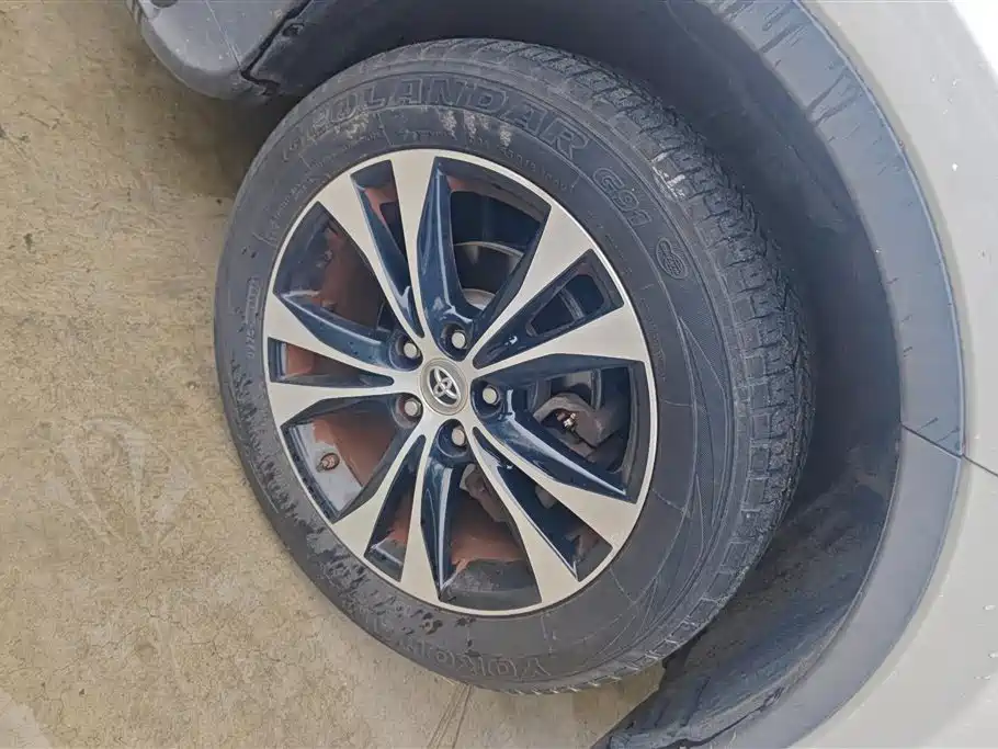 RAV4 2.5 L Auto 4 WD Elite