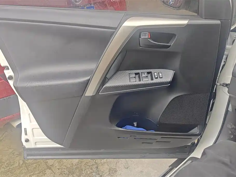 RAV4 2.5 L Auto 4 WD Elite