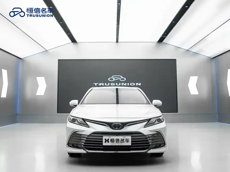 Toyota Camry 2.0 G Luxury