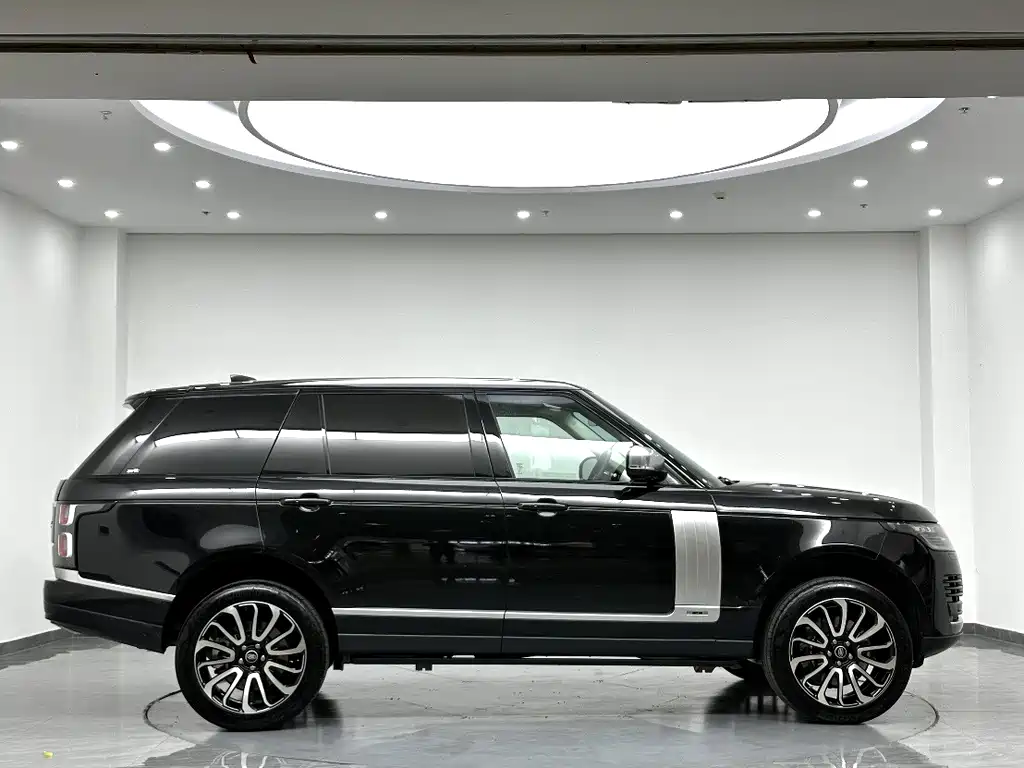 Range Rover 3.0 L6 Heritage Extended