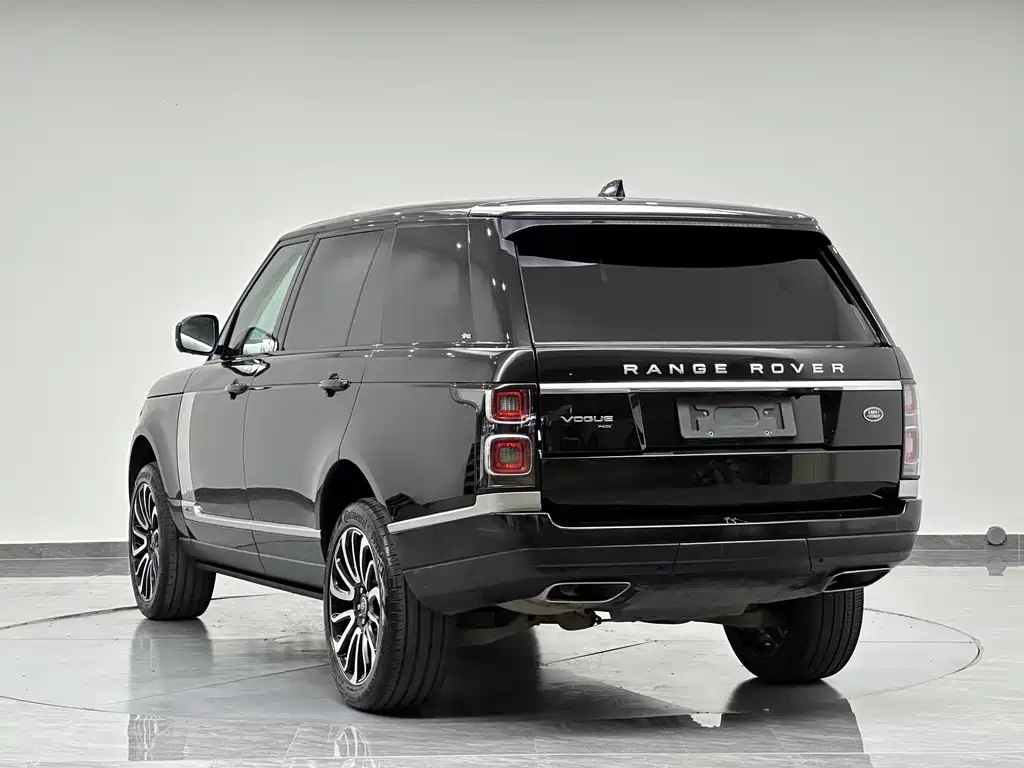 Range Rover 3.0 L6 Heritage Extended
