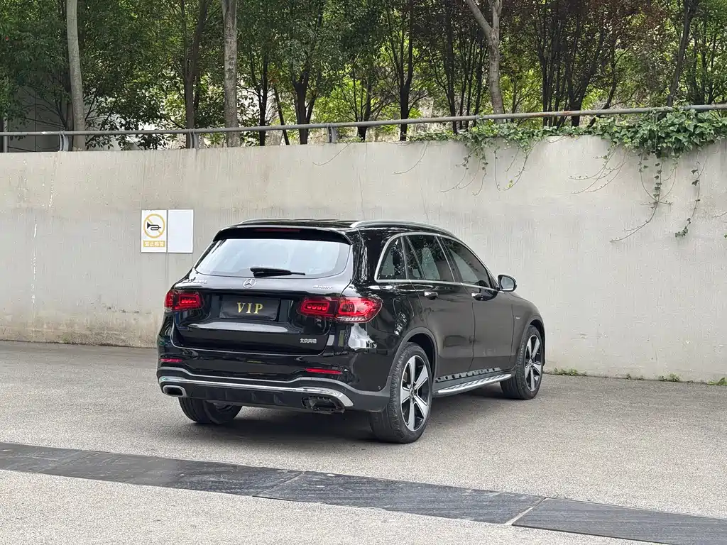 Mercedes-Benz GLC Facelift GLC 300 L 4 MATIC Dynamic Premium Collection