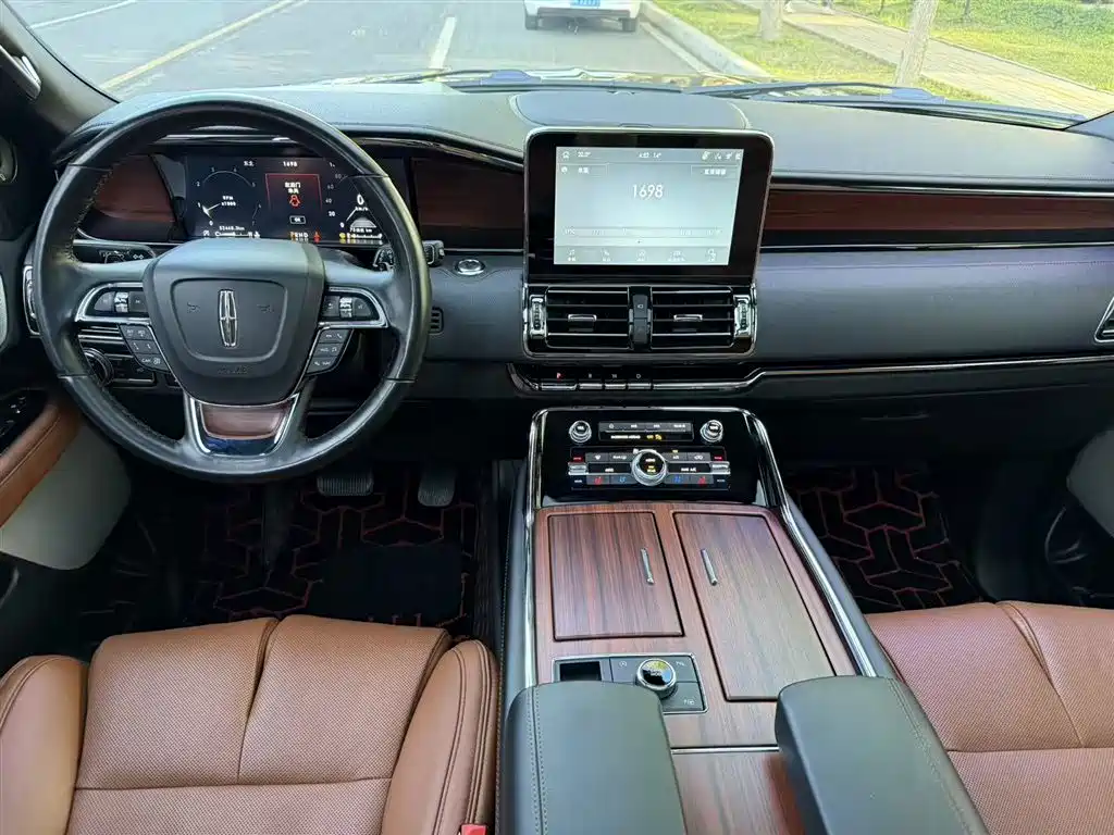 Navigator 3.5 T Honor Shine