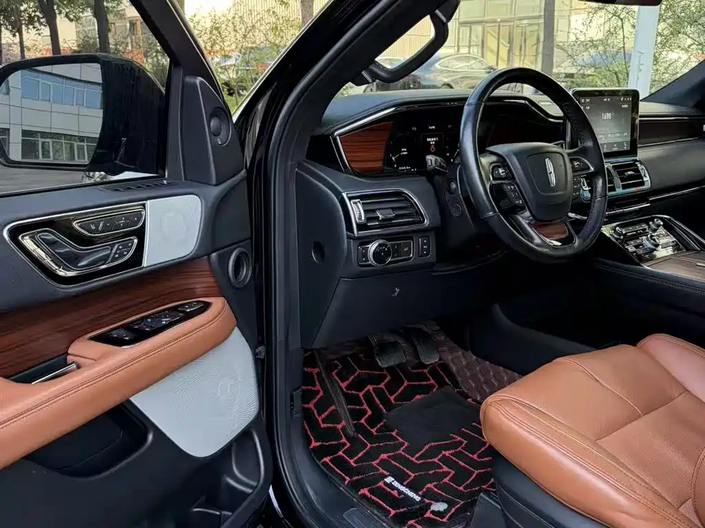 Navigator 3.5 T Honor Shine