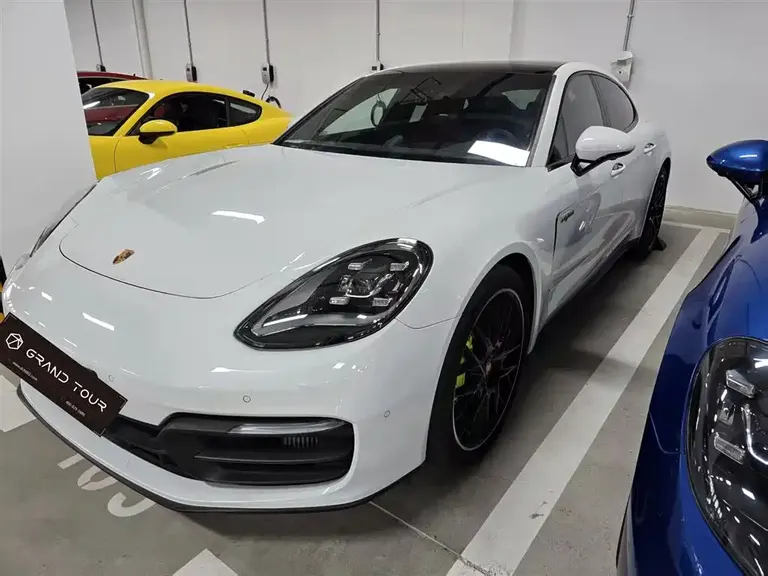 Porsche Panamera NEV Facelift Panamera 4 E-Hybrid Platinum 2.9 T