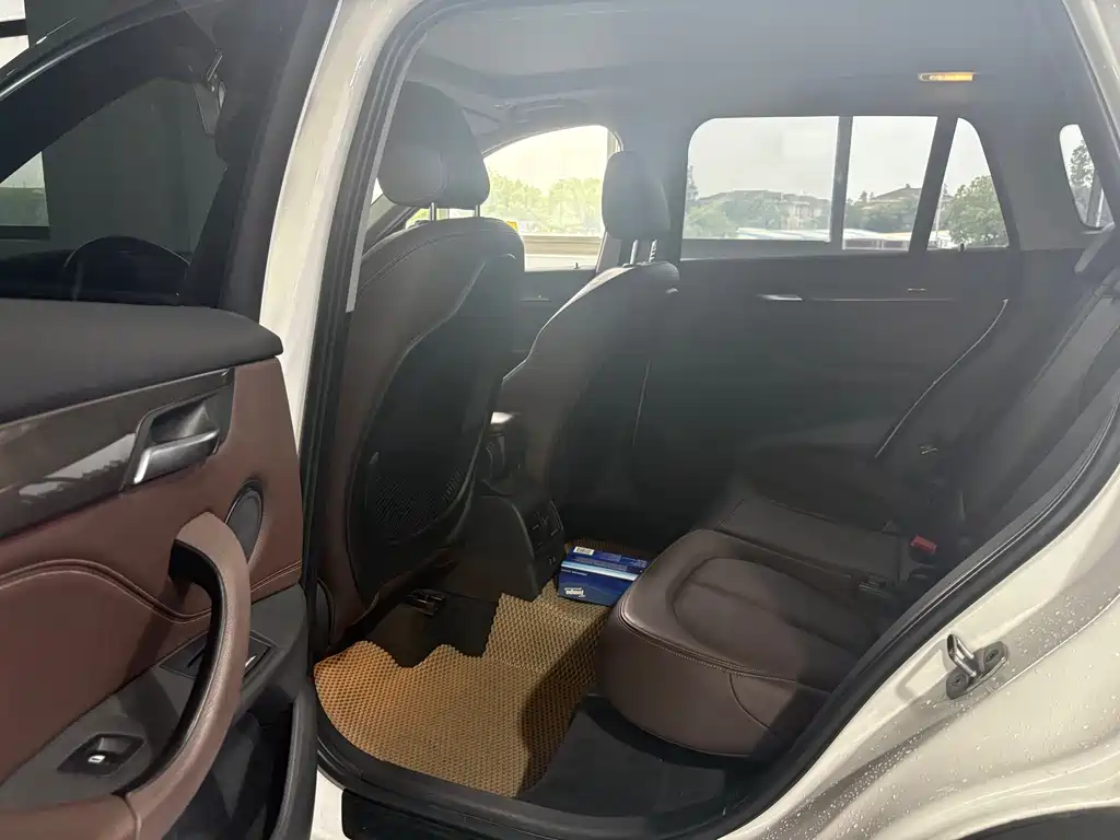 BMW X1 xDrive20 Li Premium