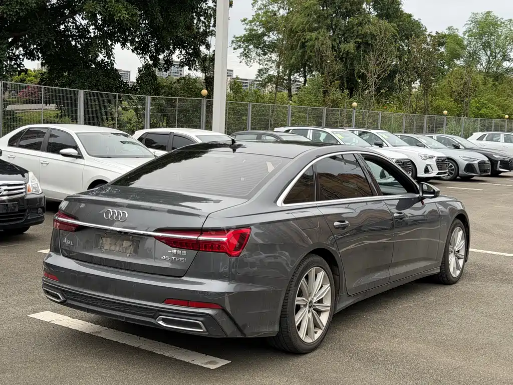 Audi A6 L 45 TFSI Select Dynamic