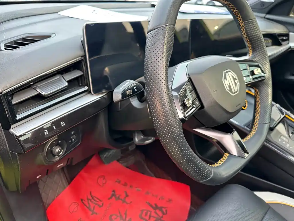 MG5 Scorpio 1.5 T Luxury