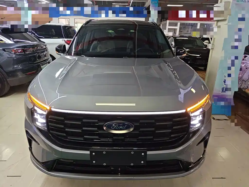 Edge Edge L 2.0 T EcoBoost 4 WD 7-seat Supreme