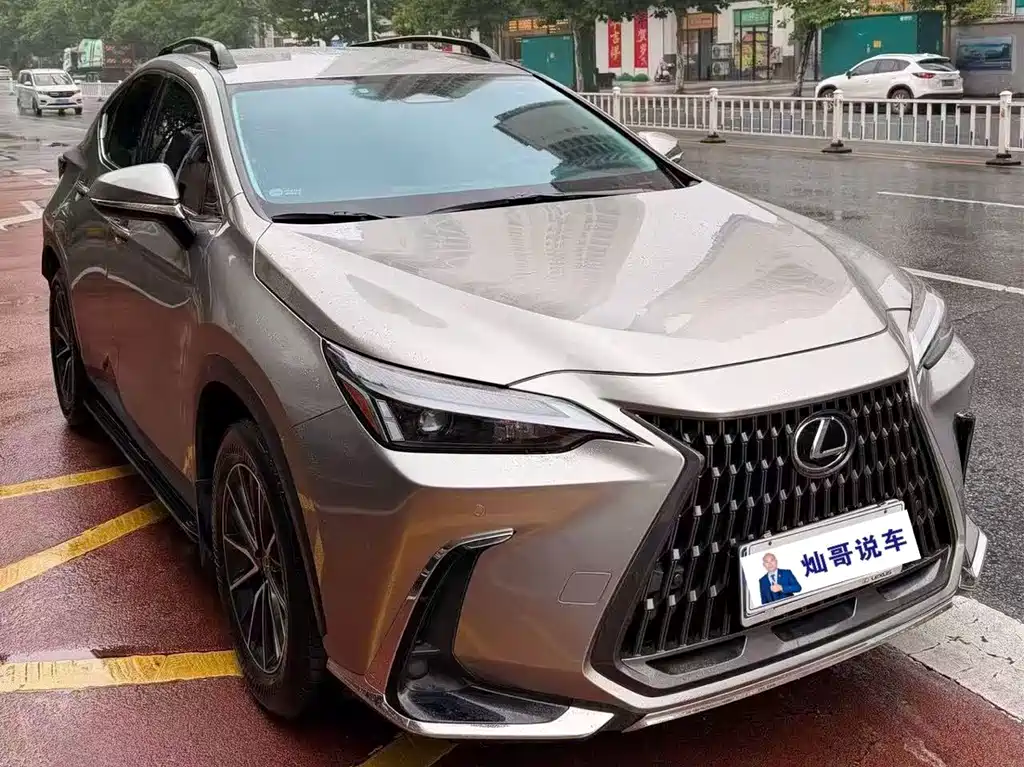Lexus NX 260 FWD Creative Speed