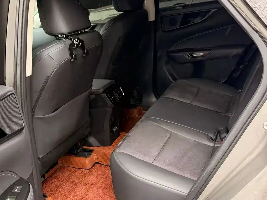 Lexus NX 260 FWD Creative Speed