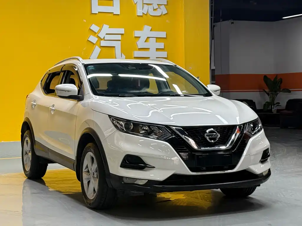 Qashqai 2.0 L CVT Smart Enjoyment