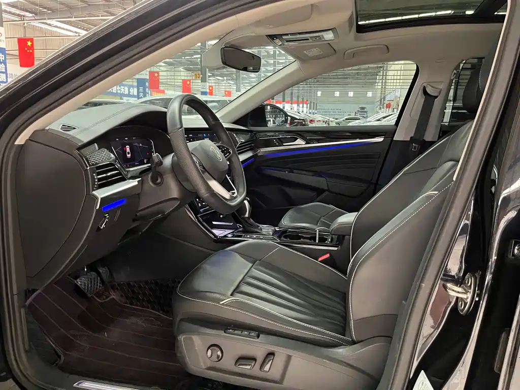 Passat 380 TSI Luxury