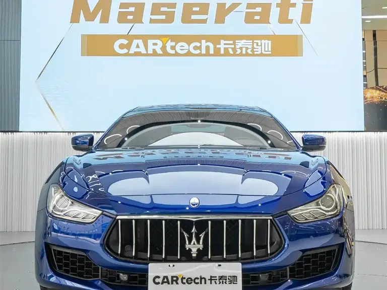 Maserati Ghibli 2.0 T Sharp Edge