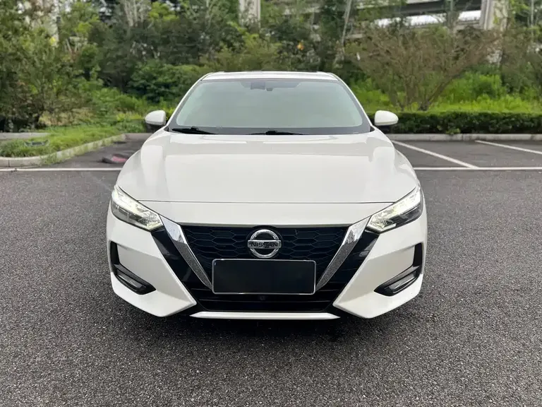 Nissan Sylphy 1.6 L XL CVT Joy